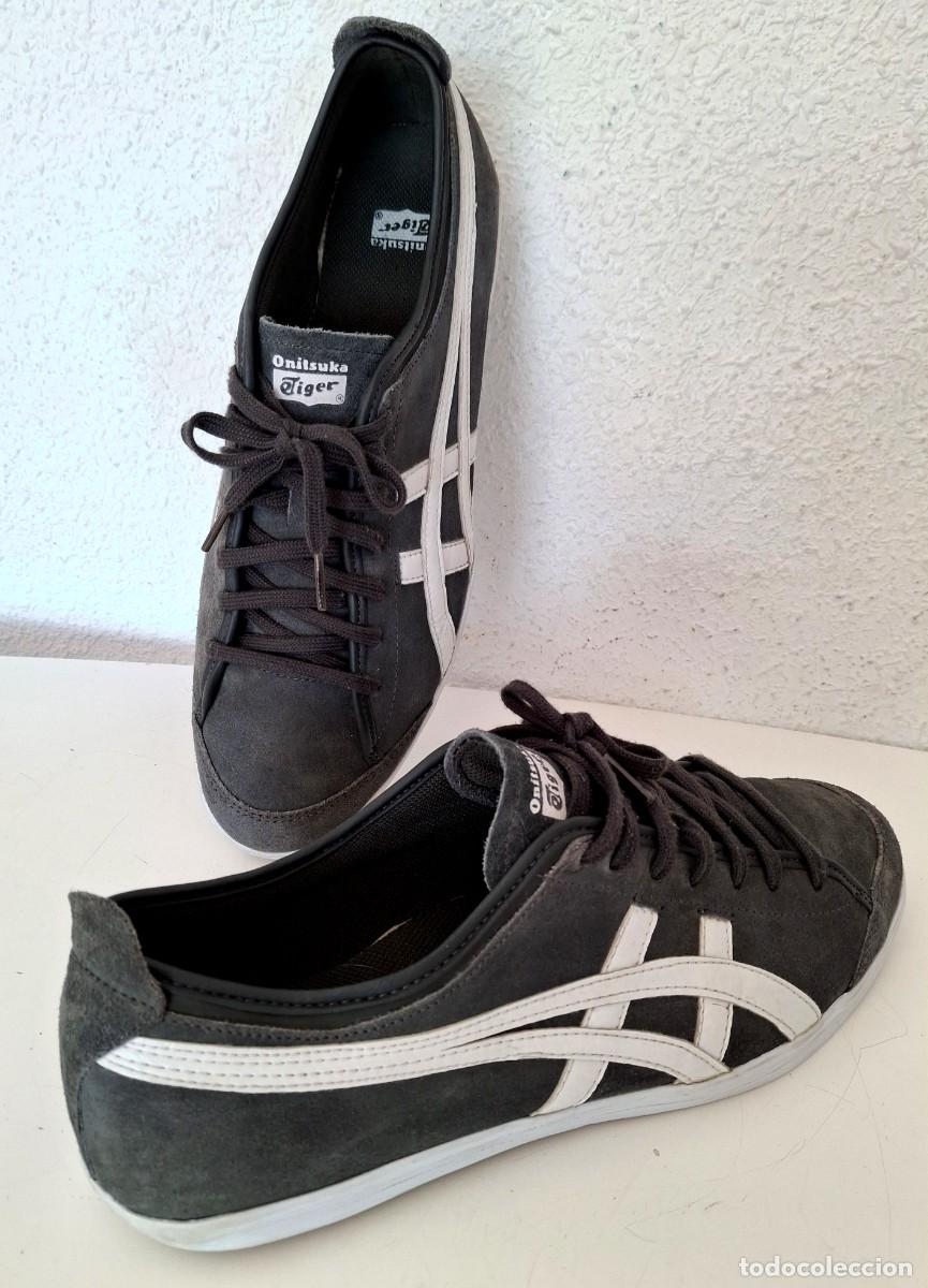 Coleccionismo deportivo: Zapatillas vintage Onitsuka Tiger Mexico 66 Vulc gamuza ante color gris carb&oacute;n Talla 46 Euro