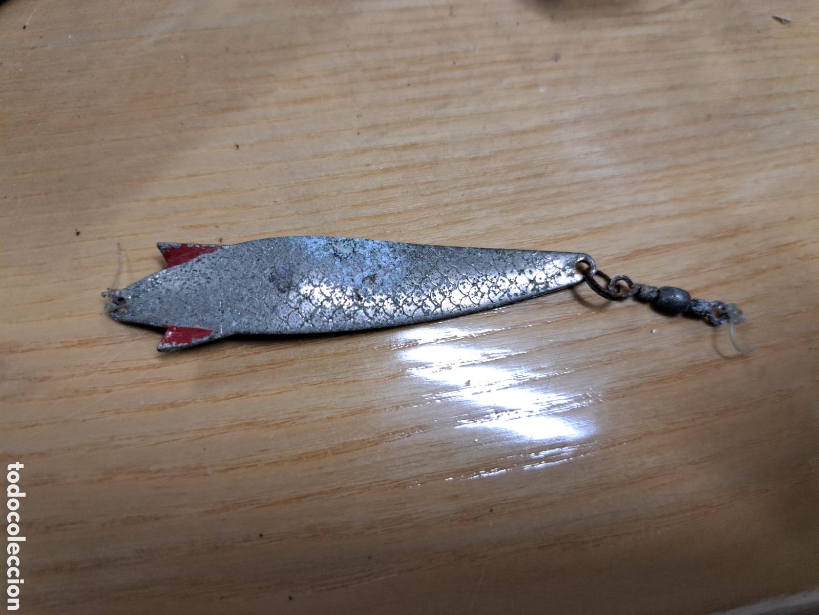 Coleccionismo deportivo: Jml Antiguo y rarisimo sedal de pesca metal imitacion pez de pesca
