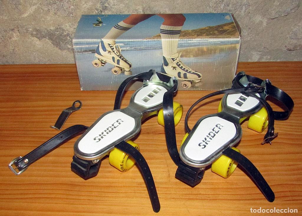 Coleccionismo deportivo: ANTIGUO PAR DE PATINES SKIDER - NUEVOS Y EN SU CAJA ORIGINAL - A&Ntilde;OS 70/80 - PERFECTO ESTADO