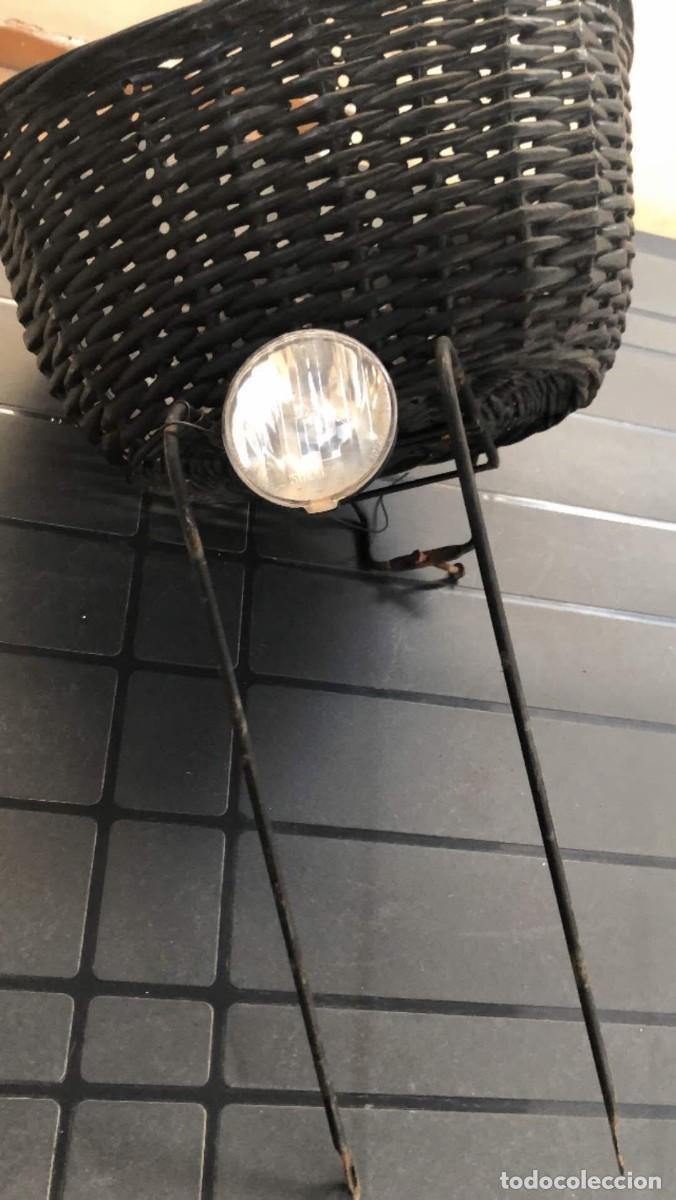 Coleccionismo deportivo: portaequipajes delantero bicicleta con cesta y faro delantero ideal repartidores y bicis de paseo