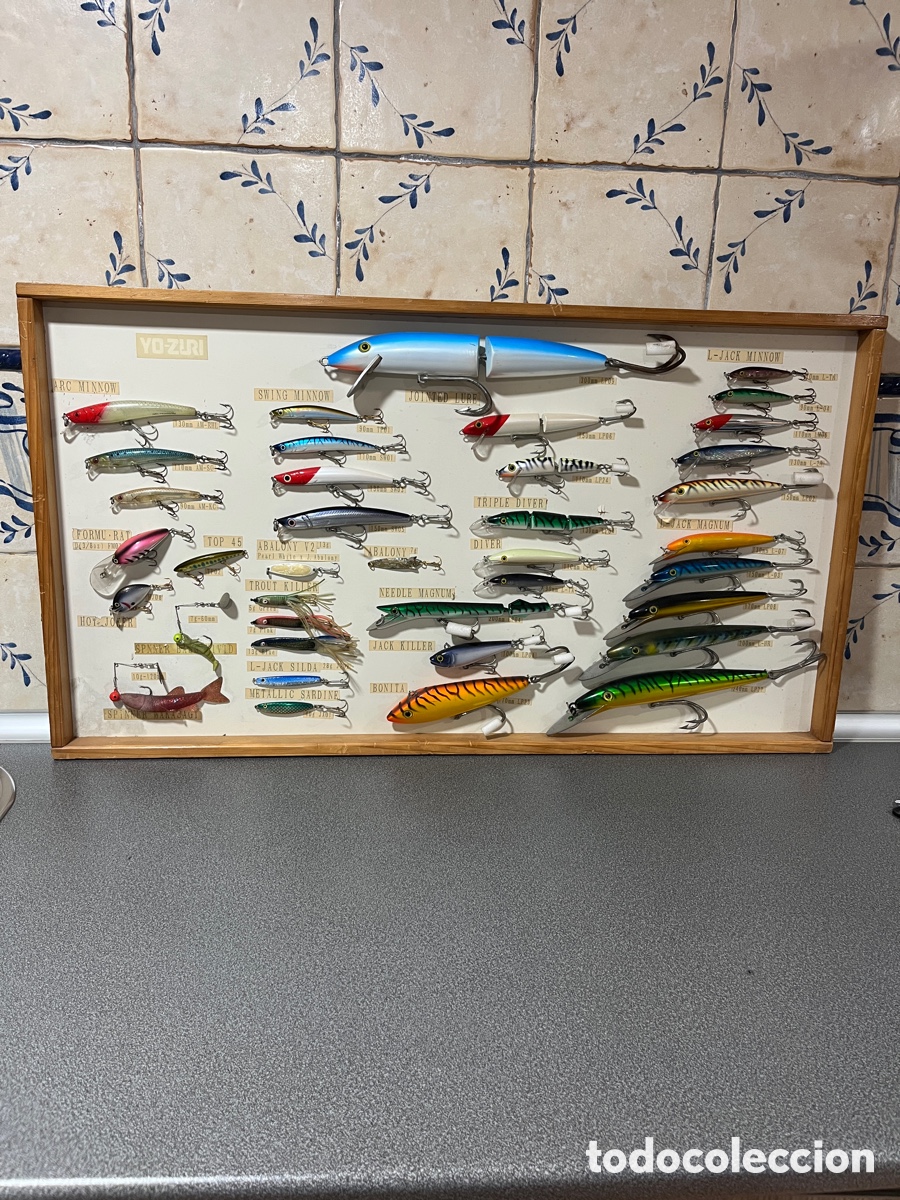 Coleccionismo deportivo: EXPOSITOR SE&Ntilde;UELOS PESCA YO-ZURI