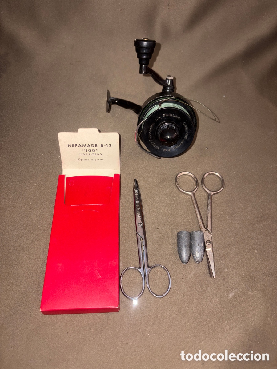 Coleccionismo deportivo: Antiguo kit de pesca,CARRETE *LA DORADA*+2 TIJERAS+2PLOMOS*VER FOTOS*