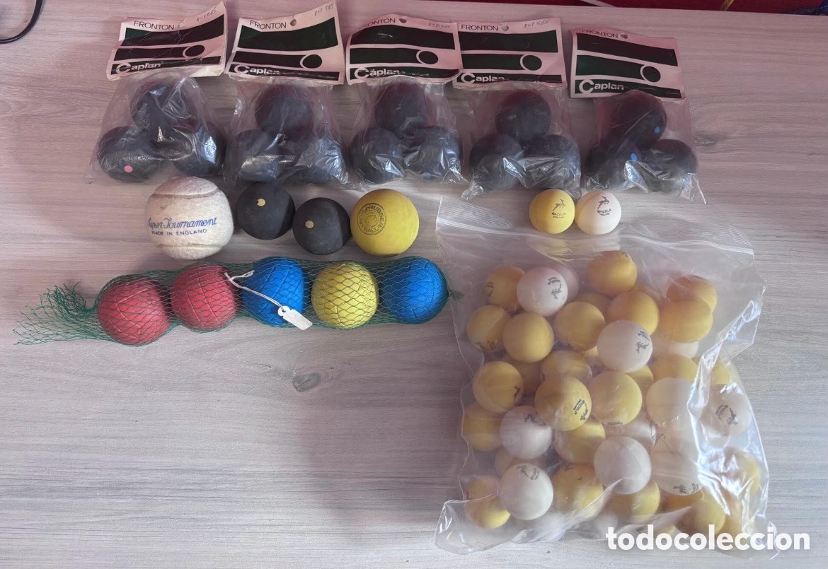 Coleccionismo deportivo: Espectacular Lote Pelotas Vintage A&ntilde;os 80.