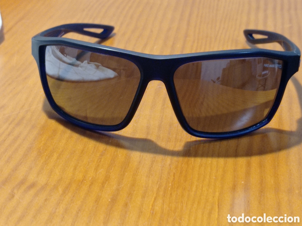 Colecionismo desportivo: Gafas sol Nike legent Perfecto estado.