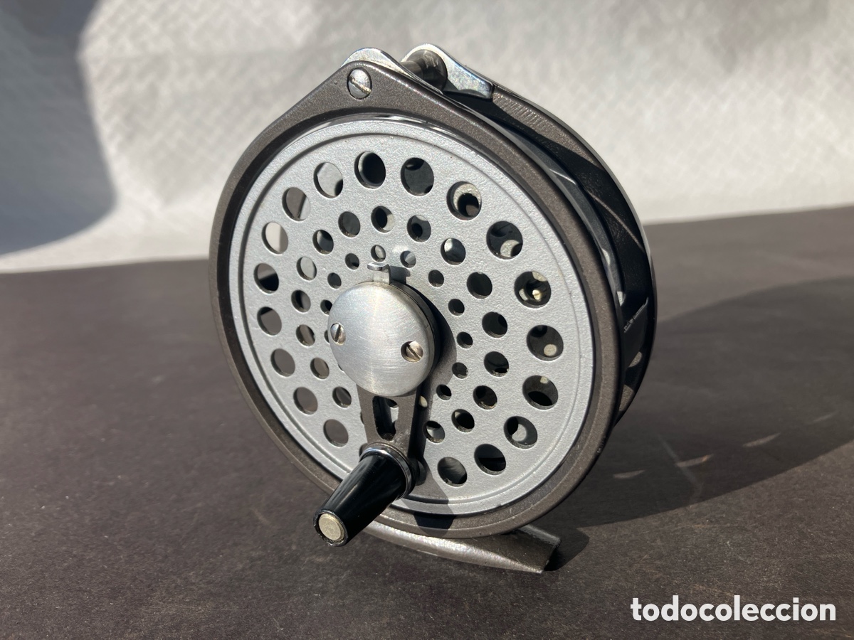 Coleccionismo deportivo: Antiguo y raro carrete pesca mosca multiplicador INTREPID nunca usado