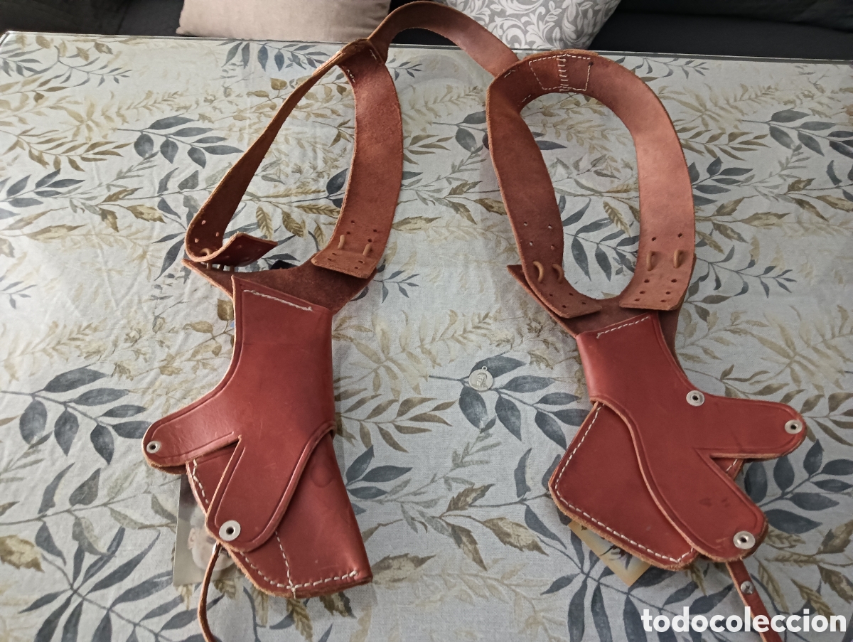 Coleccionismo deportivo: Sobaquera arma corta en cuero - Foto 2