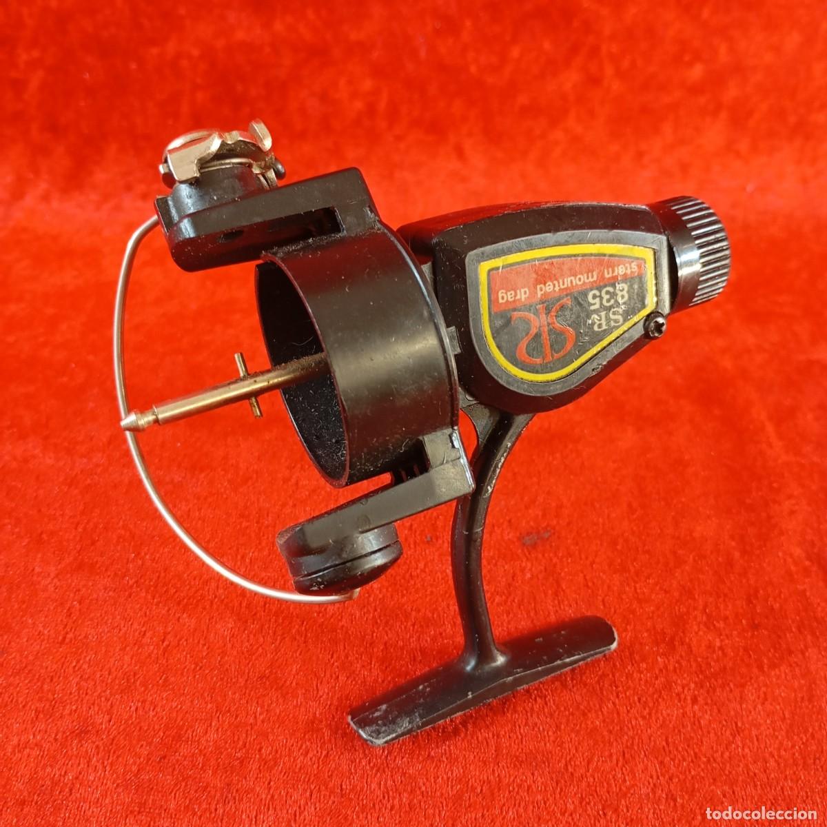 Coleccionismo deportivo: CARRETE DE PESCA GIRATORIO VINTAGE - SR 835 - MOUNTED DRAG - COLOR NEGRO - 09