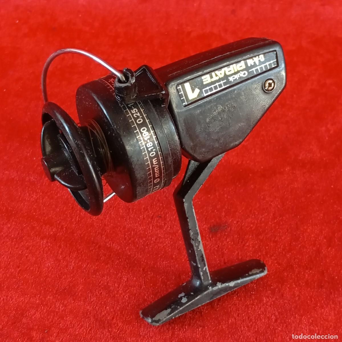 Coleccionismo deportivo: CARRETE DE PESCA GIRATORIO VINTAGE - QUICK PIRATE 1 - D.A.M - COLOR NEGRO - 11