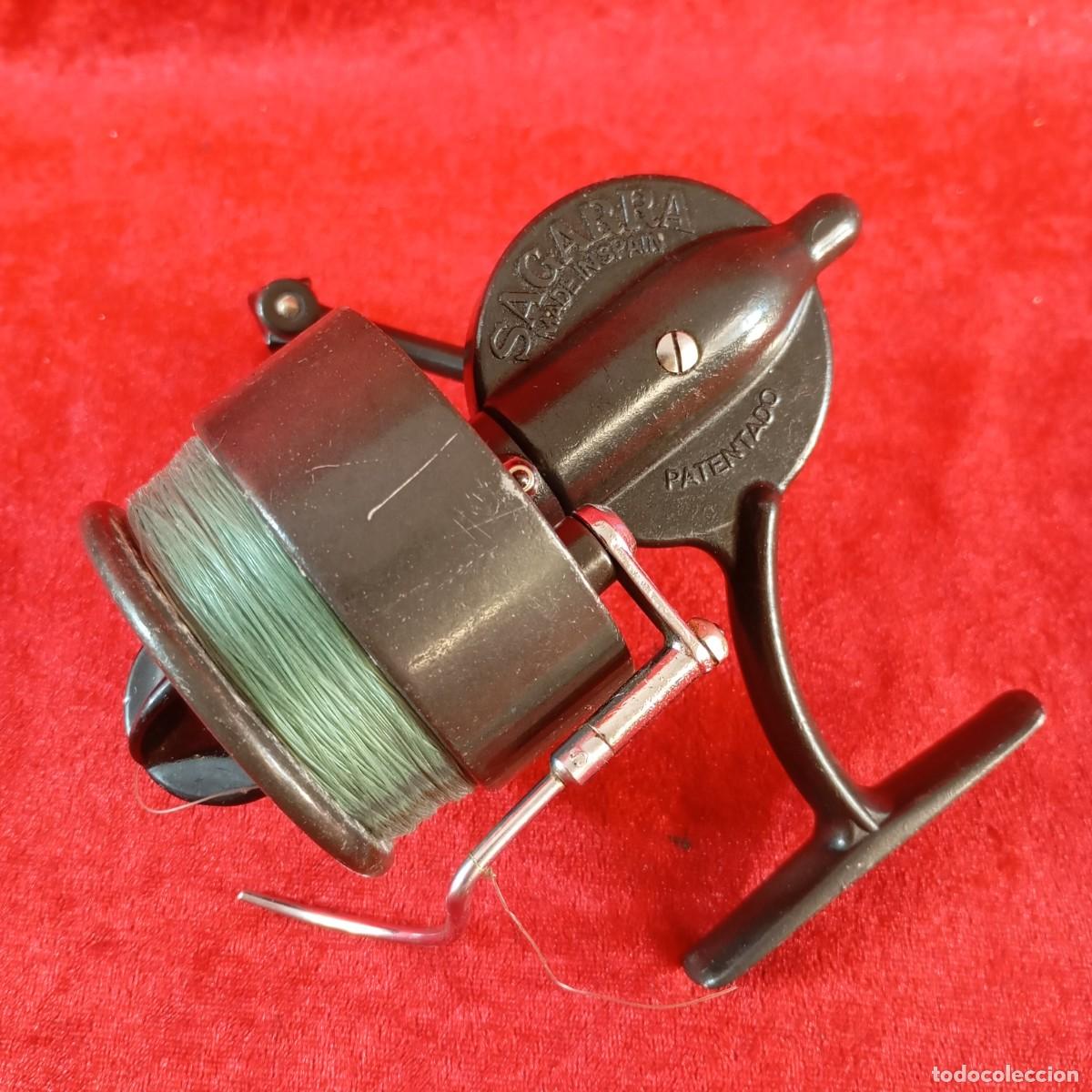 Coleccionismo deportivo: CARRETE DE PESCA GIRATORIO VINTAGE - SAGARRA - HECHO EN ESPA&Ntilde;A - PATENTADO - COLOR NEGRO - 15