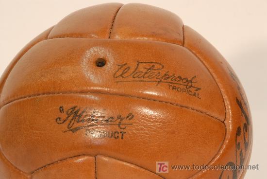 Coleccionismo deportivo: Bal&oacute;n de balonmano en cuero. R&eacute;plica - Foto 2