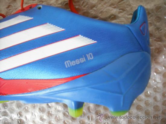 Par de botas firmadas y usadas por messi-regalo - Vendido en Subasta -  32580115