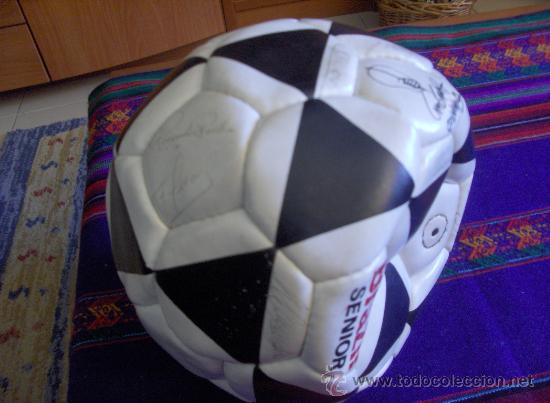 balón firmado jugadores real madrid 2011 2012 - Compra venta en  todocoleccion