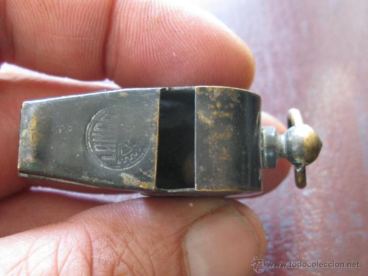 Coleccionismo deportivo: Antiguo silbato de la marca langa. Funcionando. - Foto 1