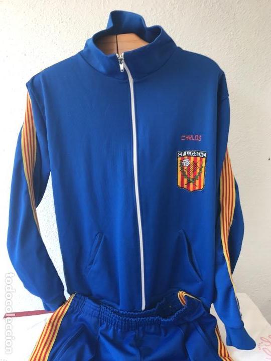 Collectionnisme sportif: ANTIGUO CHANDAL DEL FUTBOL CLUB LLOREN&Ccedil; 1980'S.