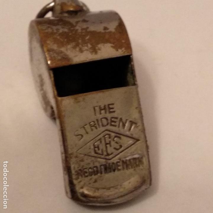 Coleccionismo deportivo: SILBATO DE ARBRITO INGLES THE STRIDENT EFS - Foto 1
