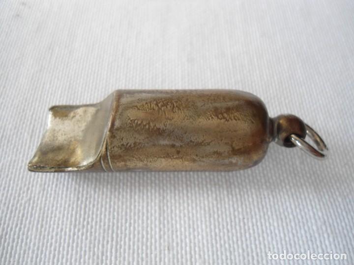 Coleccionismo deportivo: ANTIGUO SILBATO METALICO - Foto 2