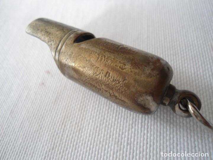 Coleccionismo deportivo: ANTIGUO SILBATO METALICO - Foto 4