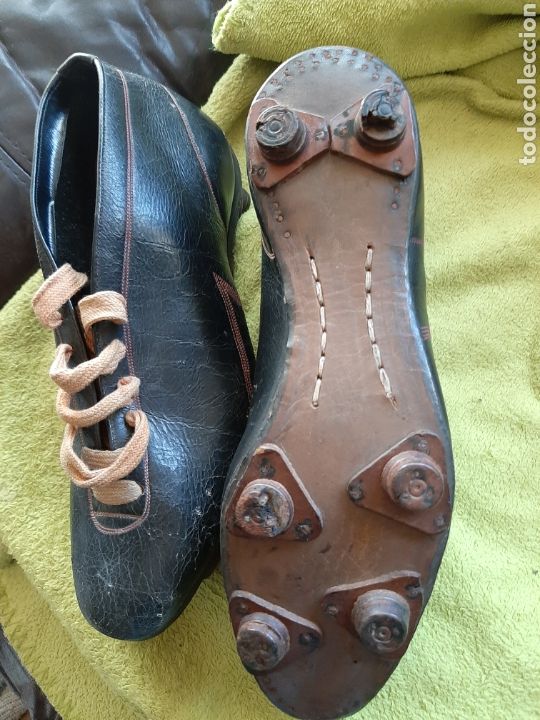 Coleccionismo deportivo: Antiguas botas de f&uacute;tbol - Foto 3