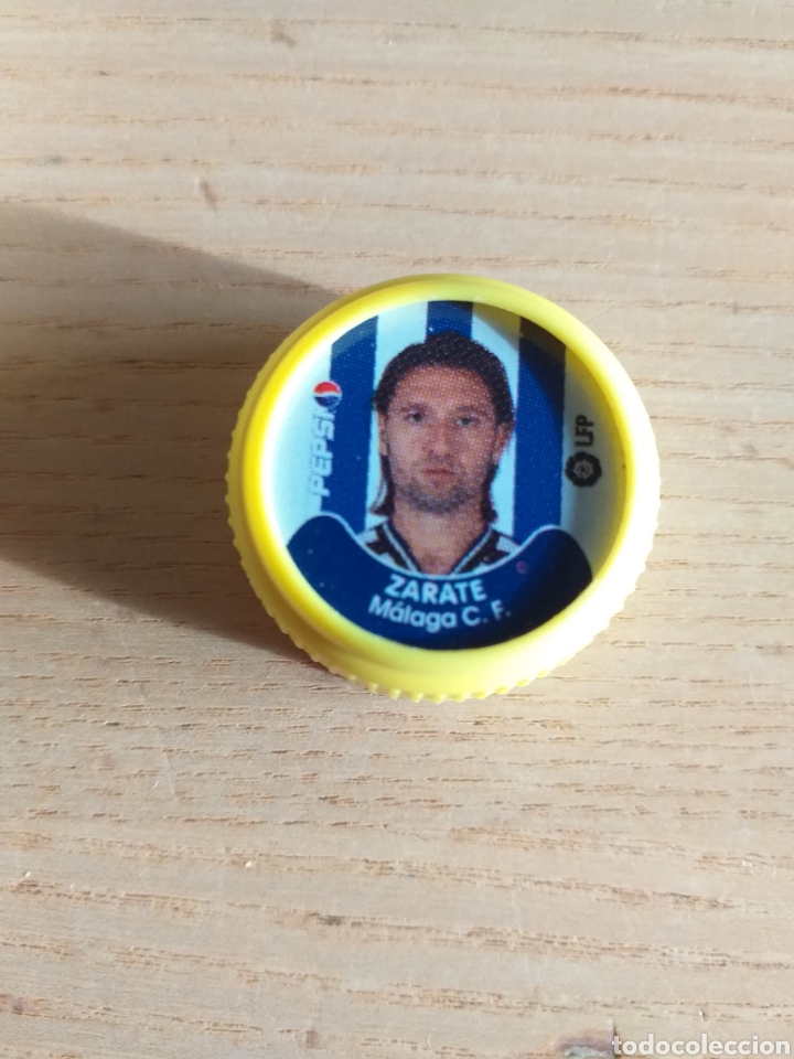 Sammelleidenschaft Sport: F&Uacute;TBOL TAP&Oacute;N ZARATE M&Aacute;LAGA C.F. TAPONAZOS DE LAS ESTRELLAS LIGA 2001 2002 PEPSI