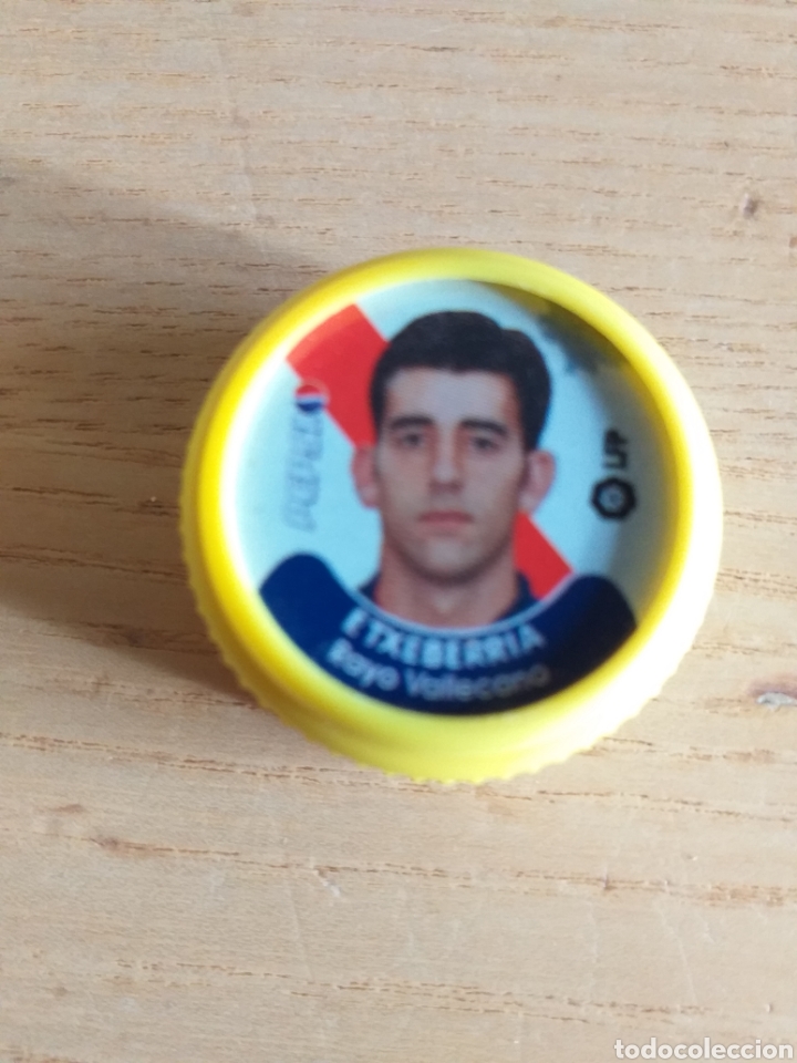 Sammelleidenschaft Sport: F&Uacute;TBOL TAP&Oacute;N ETXEBERRIA RAYO VALLECANO TAPONAZOS DE LAS ESTRELLAS LIGA 2001 2002 PEPSI
