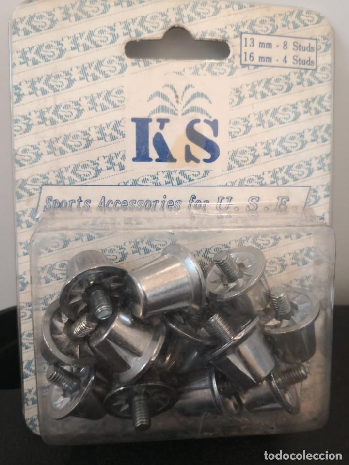Coleccionismo deportivo: 1 Blister 12  TACOS KS PARA  BOTAS FUTBOL MATERIAL. 8 DE 13MM Y 4 DE 16MM ALUMINIO