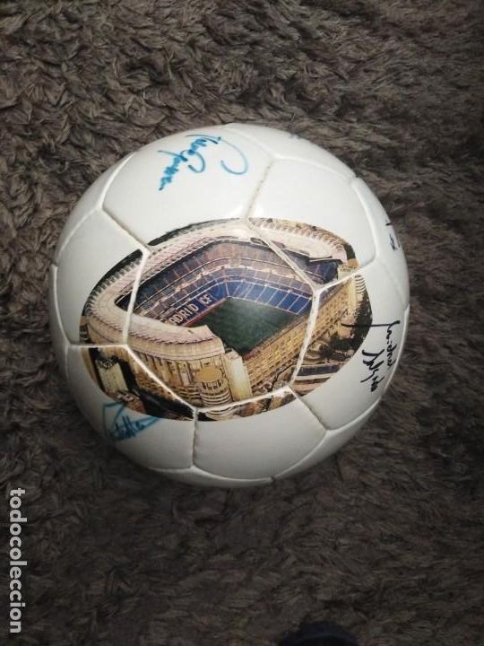 Coleccionismo deportivo: Bal&oacute;n firmado Real Madrid - Foto 3