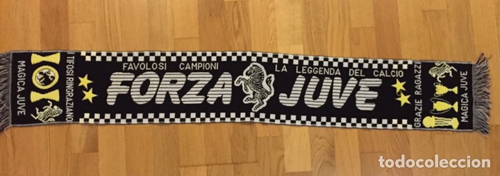 Coleccionismo deportivo: Bufanda de la Juve. a&ntilde;os 90 - Foto 1