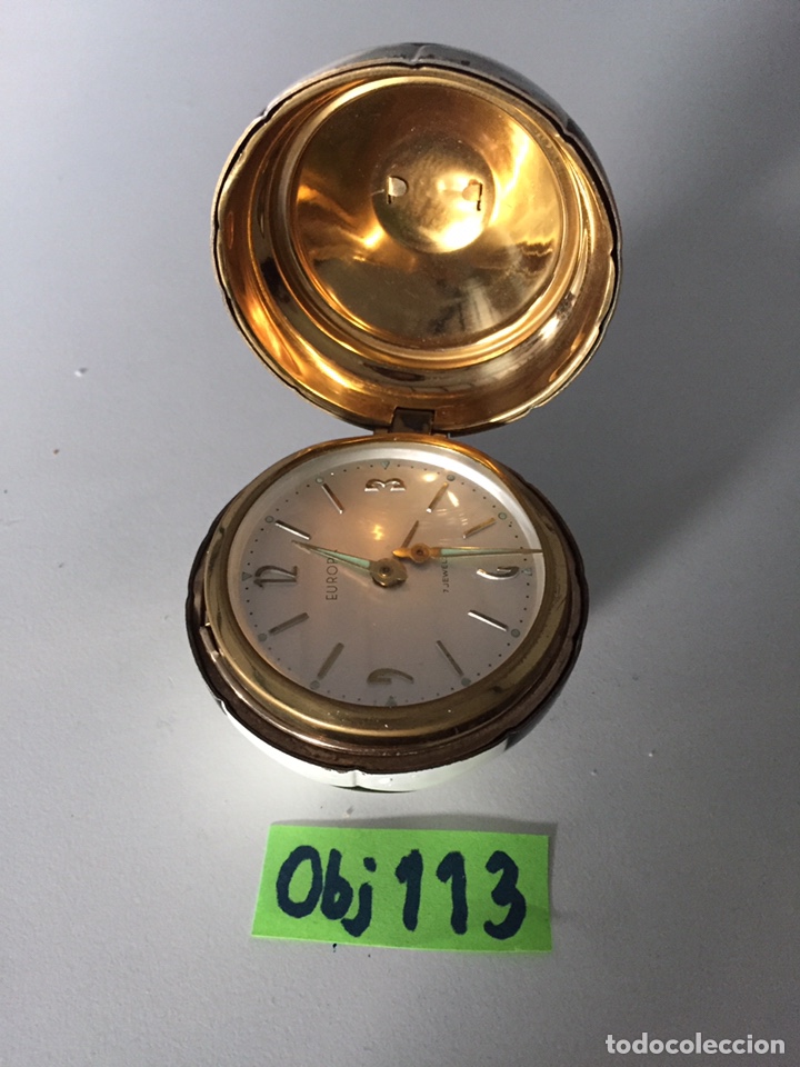Coleccionismo deportivo: Reloj de mesa bal&oacute;n 1966 - Foto 2