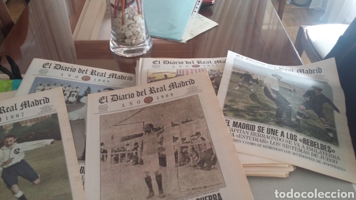 Collectionnisme sportif: 100 posters real Madrid 1902 a 2002. Diario oficial