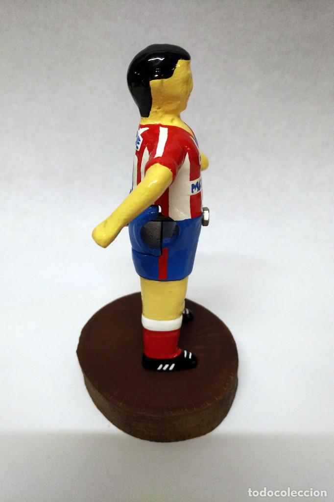 Coleccionismo deportivo: Mu&ntilde;eco Futbolin Simeone - Foto 4