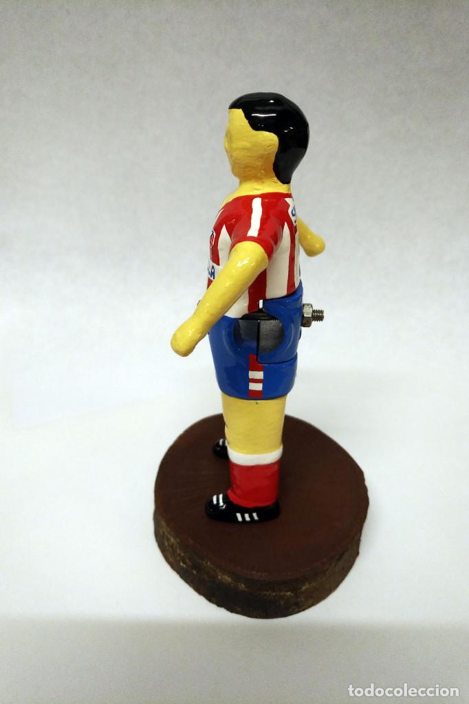 Coleccionismo deportivo: Mu&ntilde;eco Futbolin Simeone - Foto 5