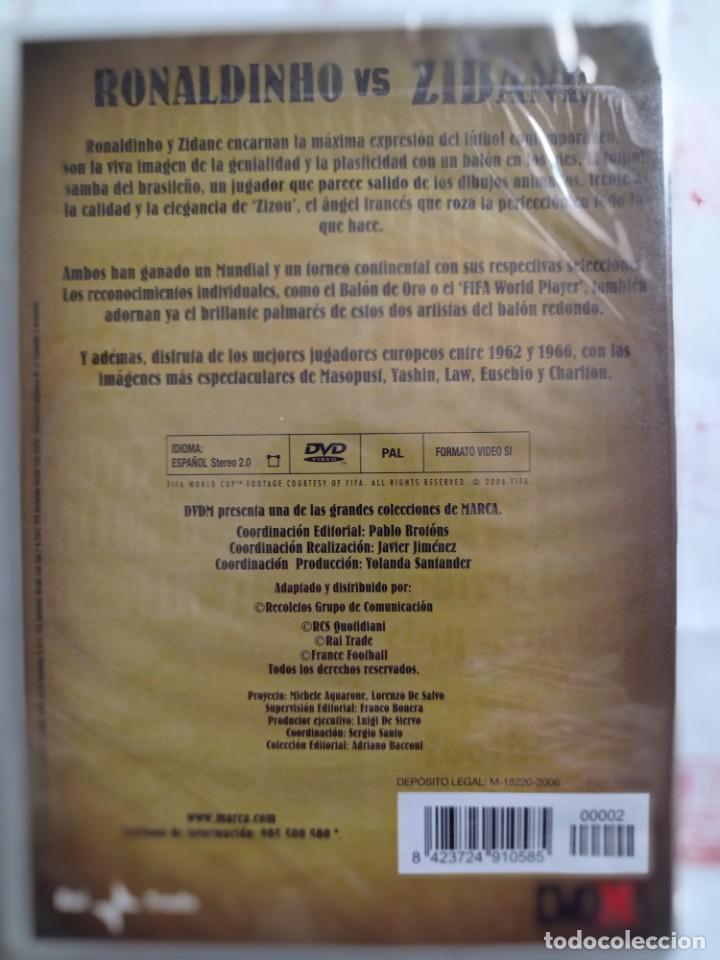 Coleccionismo deportivo: DVD Ronaldinho VS Zidane Marca - Foto 2
