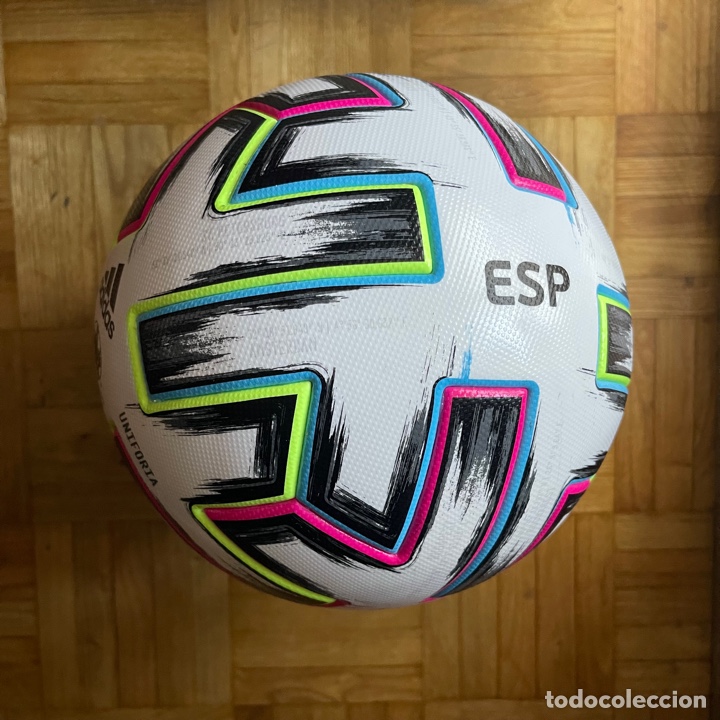 balon adidas uniforia españa match ball Acheter Matériel de Football ancien sur