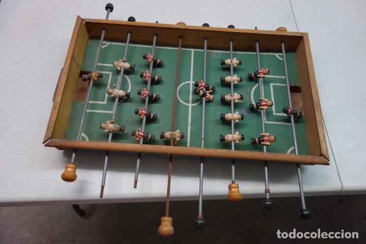 Coleccionismo deportivo: FUTBOLIN DE MADERA DE LOS A&Ntilde;OS 50 - Foto 1