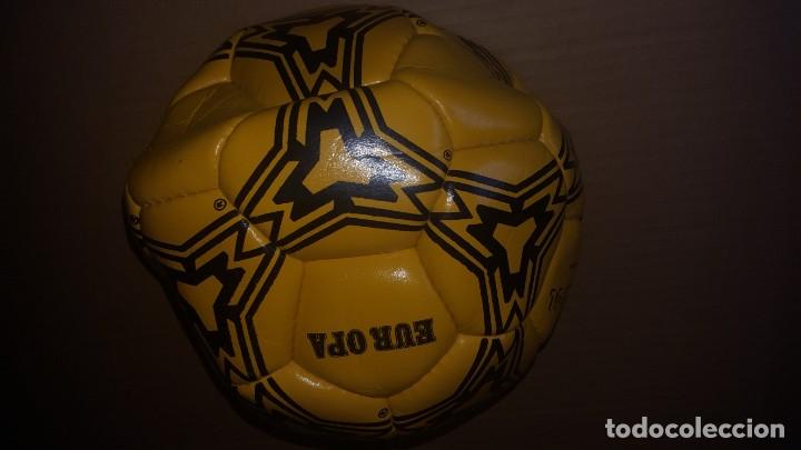 Coleccionismo deportivo: BALON DE FUTBOL - Foto 3