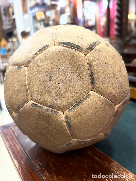 Coleccionismo deportivo: ANTIGUO BALON DE FUTBOL SALA - Foto 2
