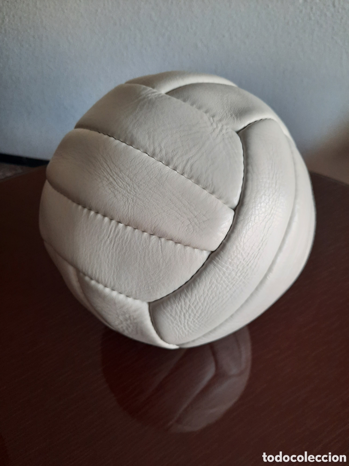Coleccionismo deportivo: Bal&oacute;n f&uacute;tbol modelo 1958 - Foto 3