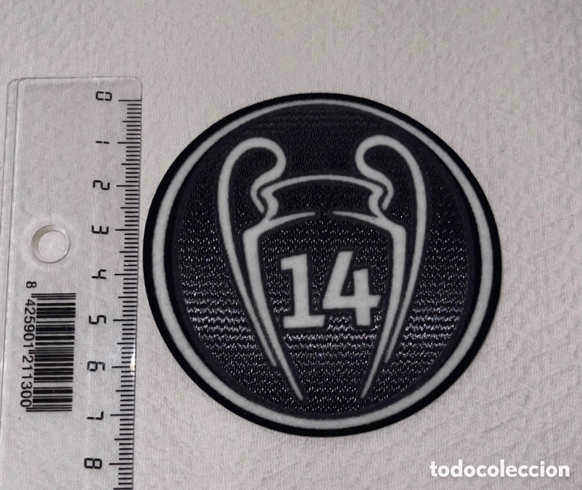 Sports collectibles: Parche Real madrid 14 t&iacute;tulos uefa champions league camiseta