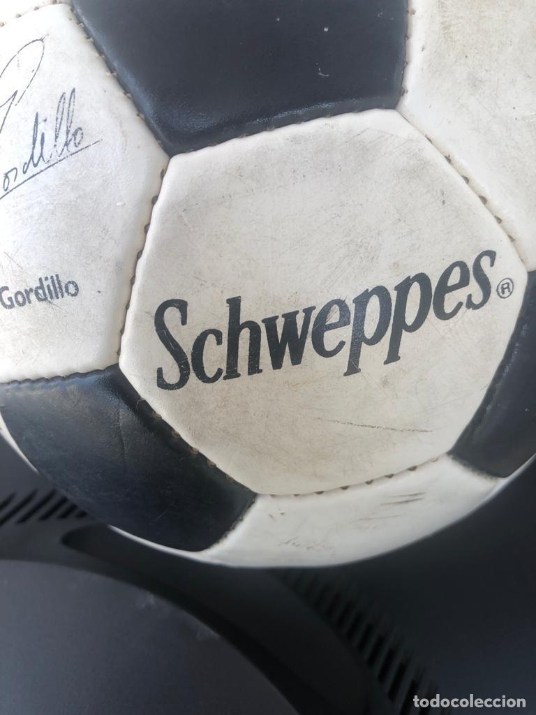 Coleccionismo deportivo: BAL&Oacute;N FIRMADO. - Foto 4
