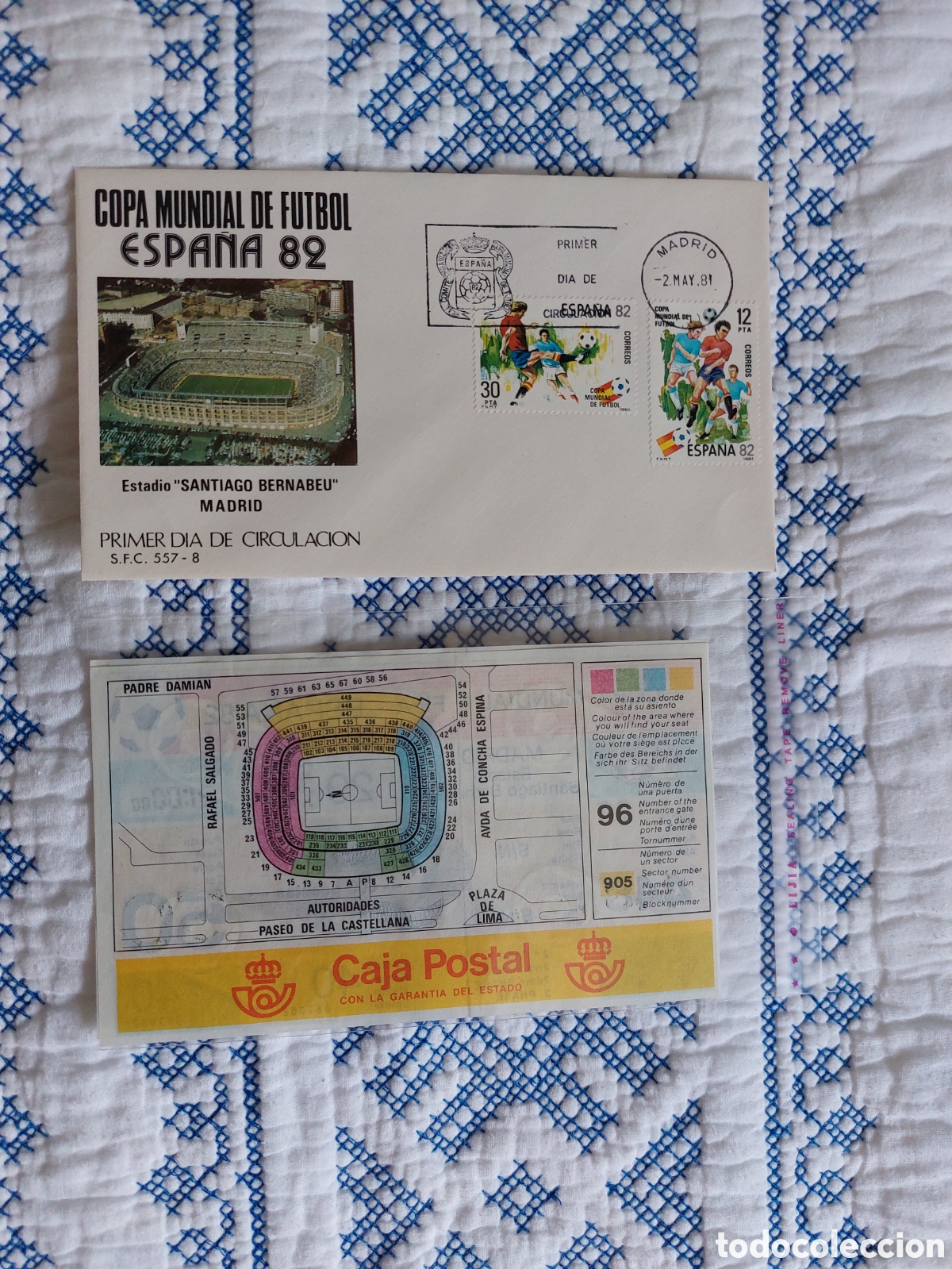 Coleccionismo deportivo: ENTRADA Y SOBRE ESPA&Ntilde;A 82 BERNABEU - Foto 3