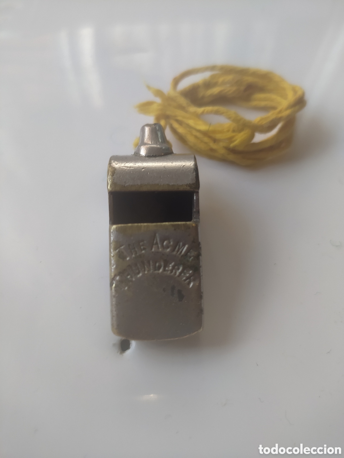 Coleccionismo deportivo: Silbato oficial de &aacute;rbitro marca ACME Thunderer - Foto 1