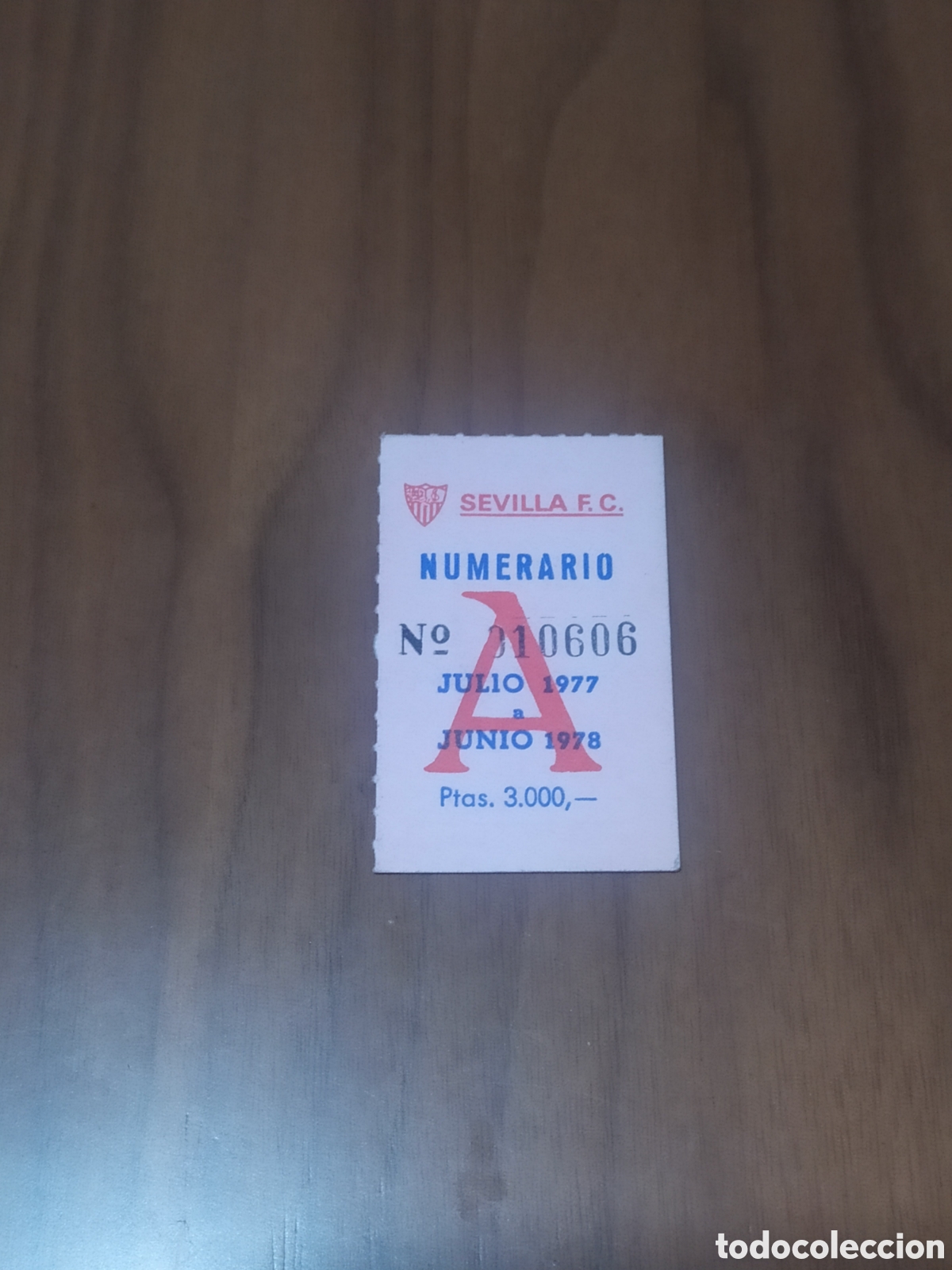 Coleccionismo deportivo: NUMERARIO TICKET RECIBO SOCIO SEVILLA FC JULIO 1977 JUNIO 1978