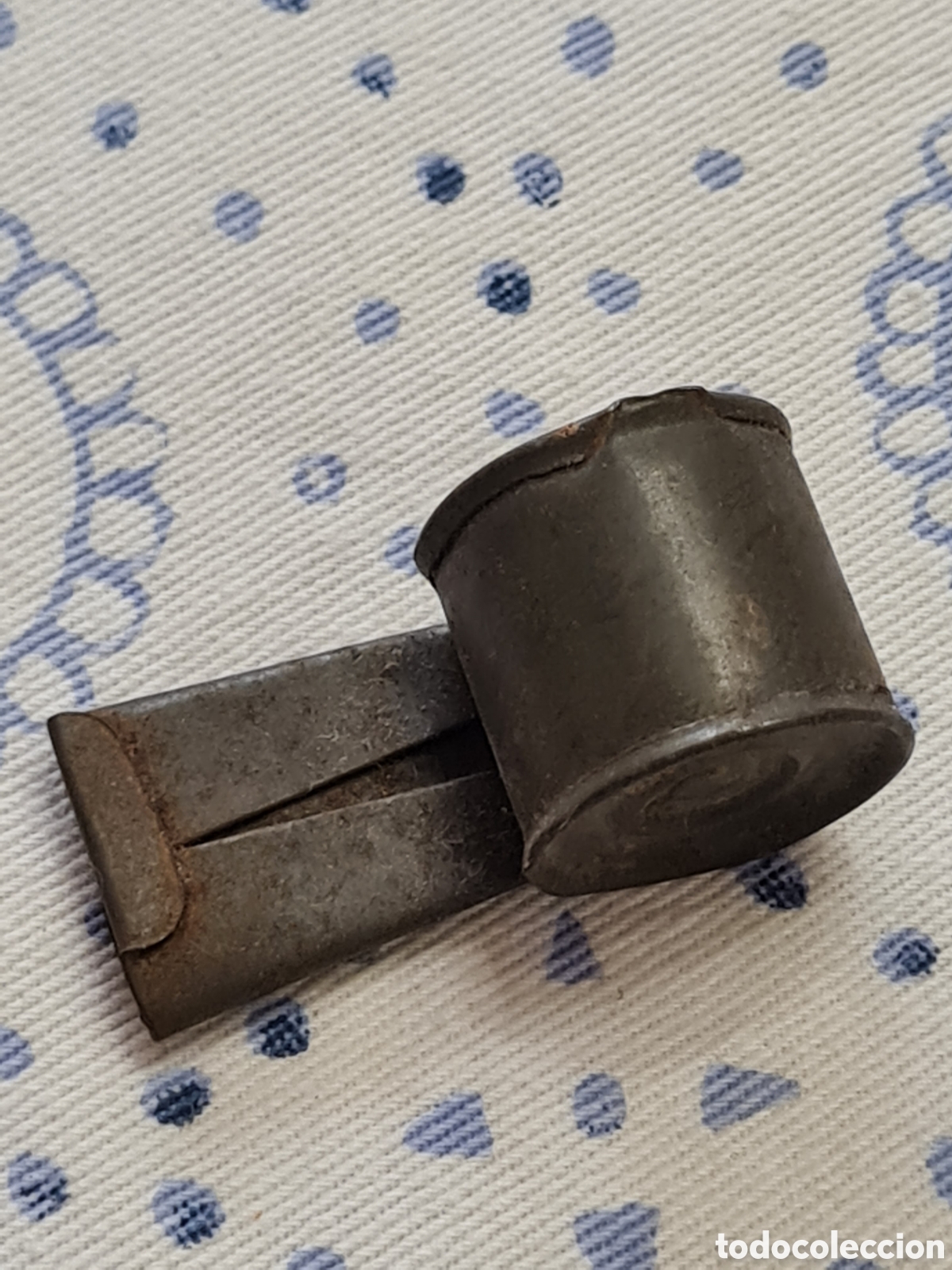 Coleccionismo deportivo: Antiguo silbato de hojalata - Foto 4