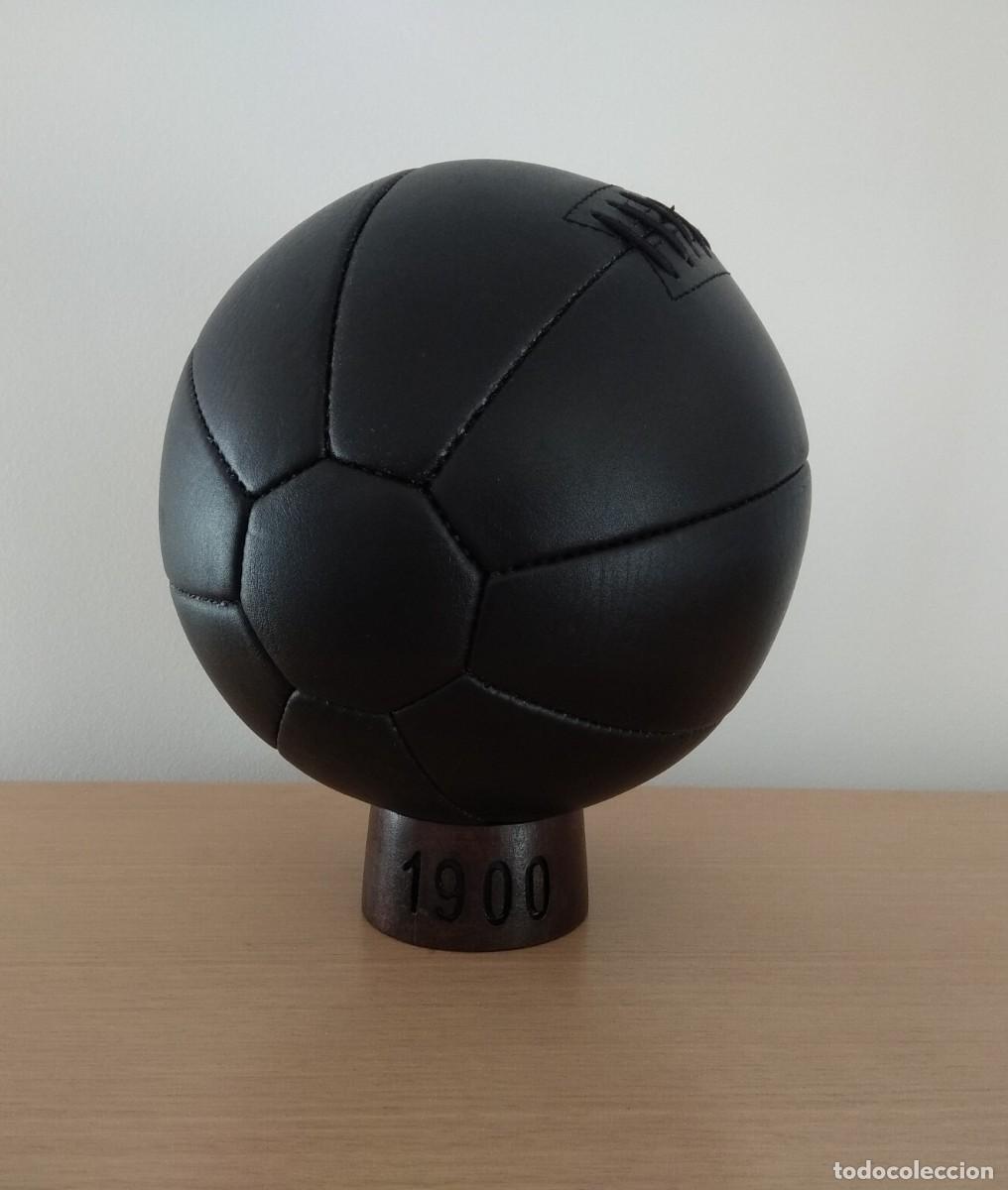 Sammelleidenschaft Sport: BAL&Oacute;N DE PRINCIPIOS DEL SIGLO XX. ANTES DE ADIDAS TELSTAR, TANGO, ETRUSCO