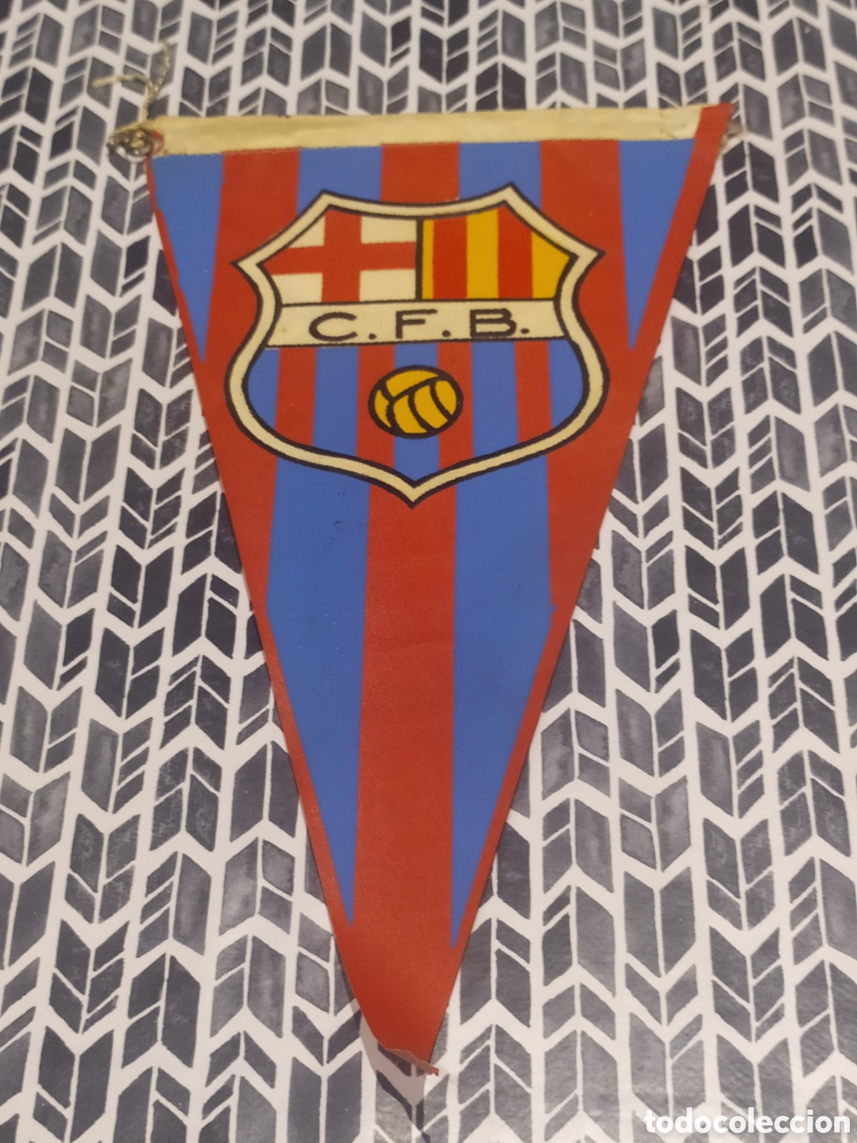 Collectionnisme sportif: BANDER&Iacute;N CF BARCELONA BAR&Ccedil;A CARAMELOS KIKI