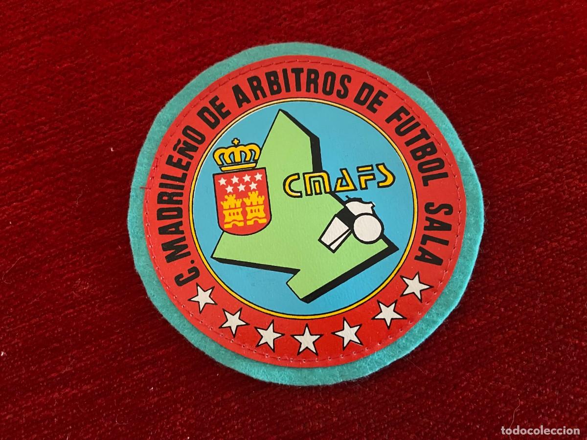Collectionnisme sportif: R25004 ANTIGUO PARCHE ESCUDO COMITE MADRILE&Ntilde;O DE ARBITROS DE FUTBOL SALA CMAFS
