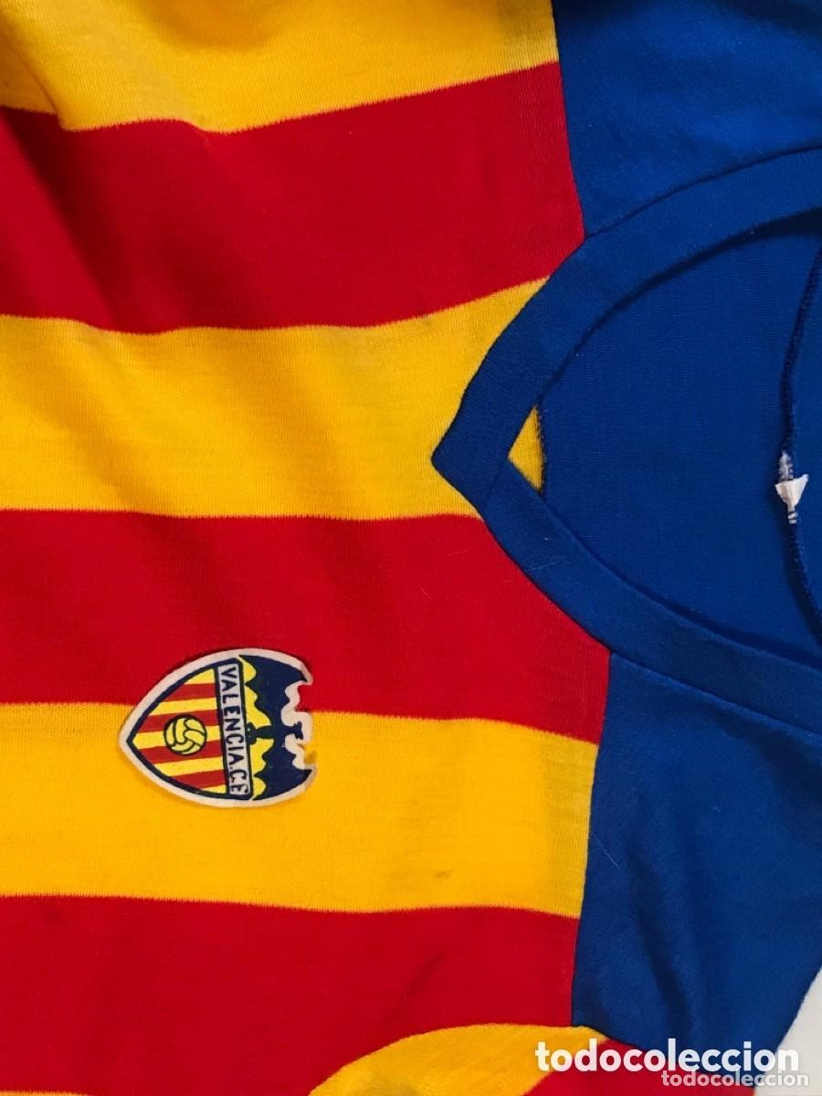 camiseta firmada plantilla. fútbol valencia cf - Compra venta en  todocoleccion
