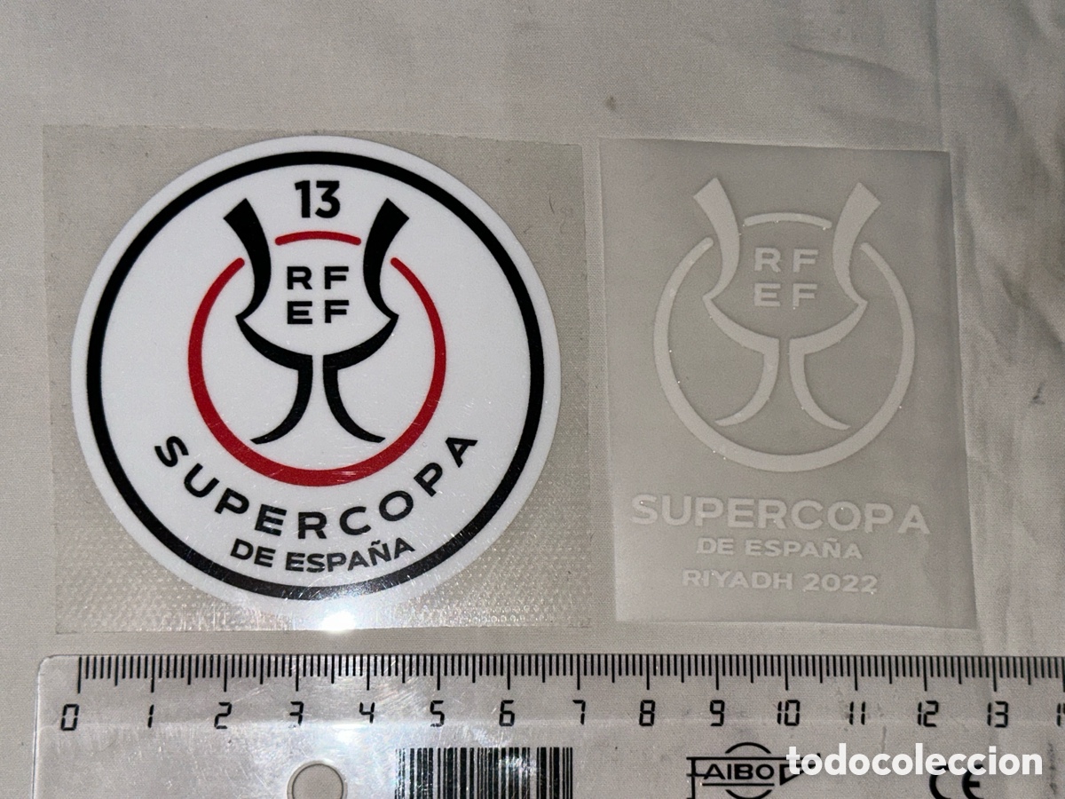 Coleccionismo deportivo: Parche + inscripci&oacute;n Camiseta Barcelona Final Supercopa de Espa&ntilde;a 2022 13 t&iacute;tulos Serigrafia dorsal