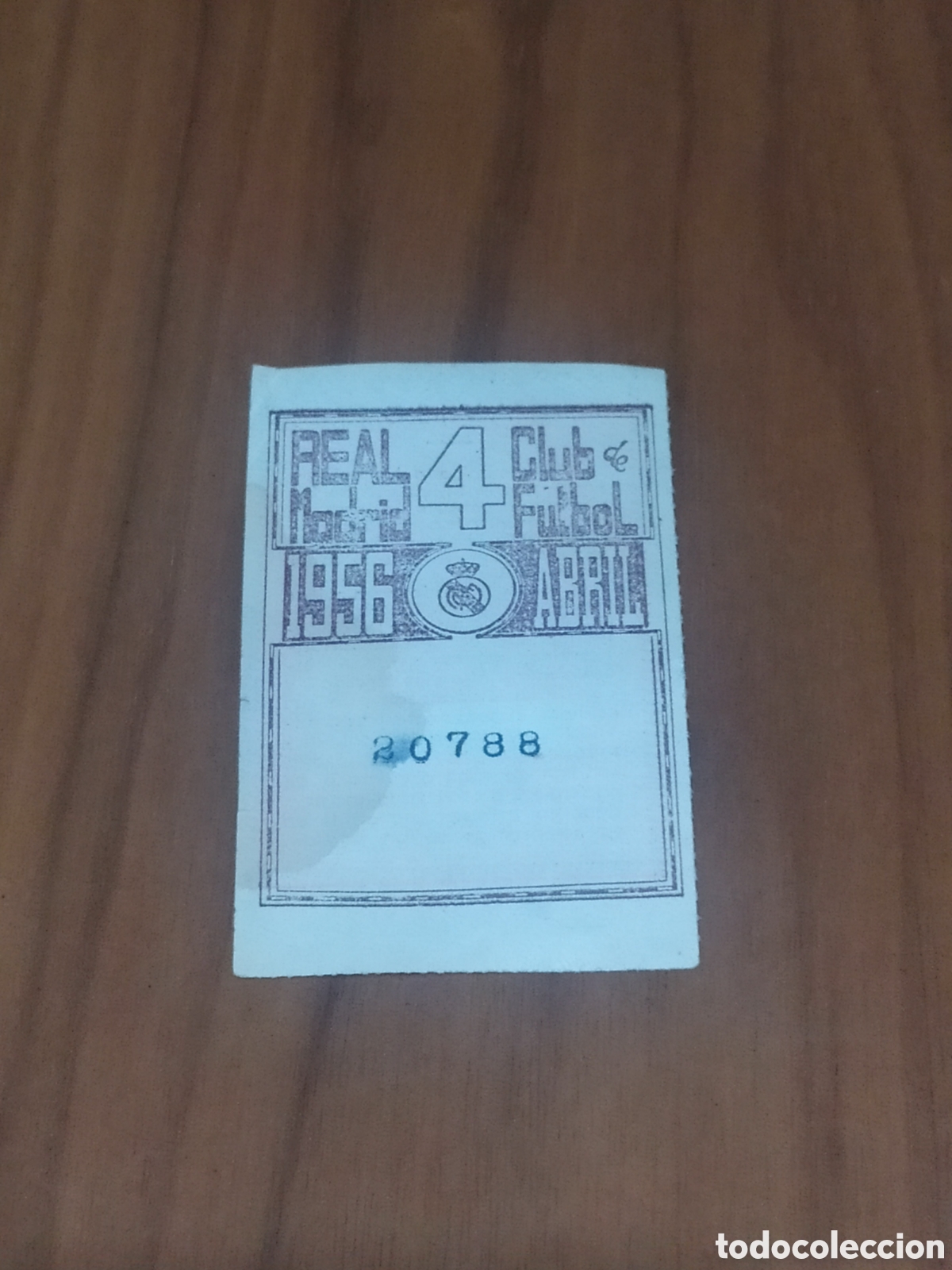 Coleccionismo deportivo: Cup&oacute;n de socio del Real Madrid - Abril 1956 - Foto 1