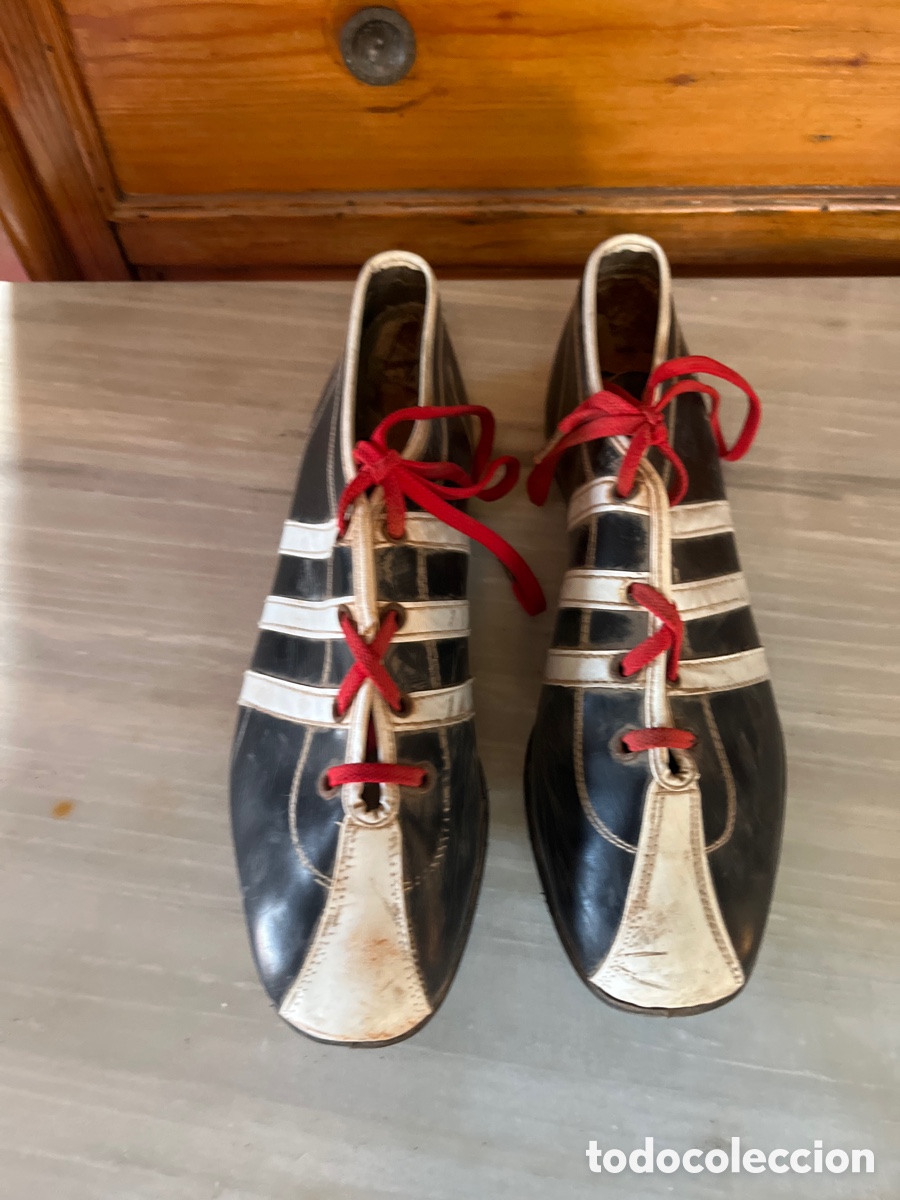 Collectionnisme sportif: BOTAS DE FUTBOL ANTIGUAS NUMERO 42